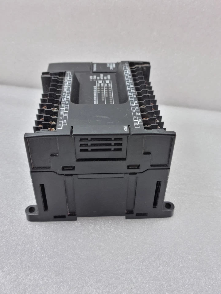 OMRON CP1E-E30SDR-A PROGRAMMABLE CONTROLLER CP1EE30SDRA